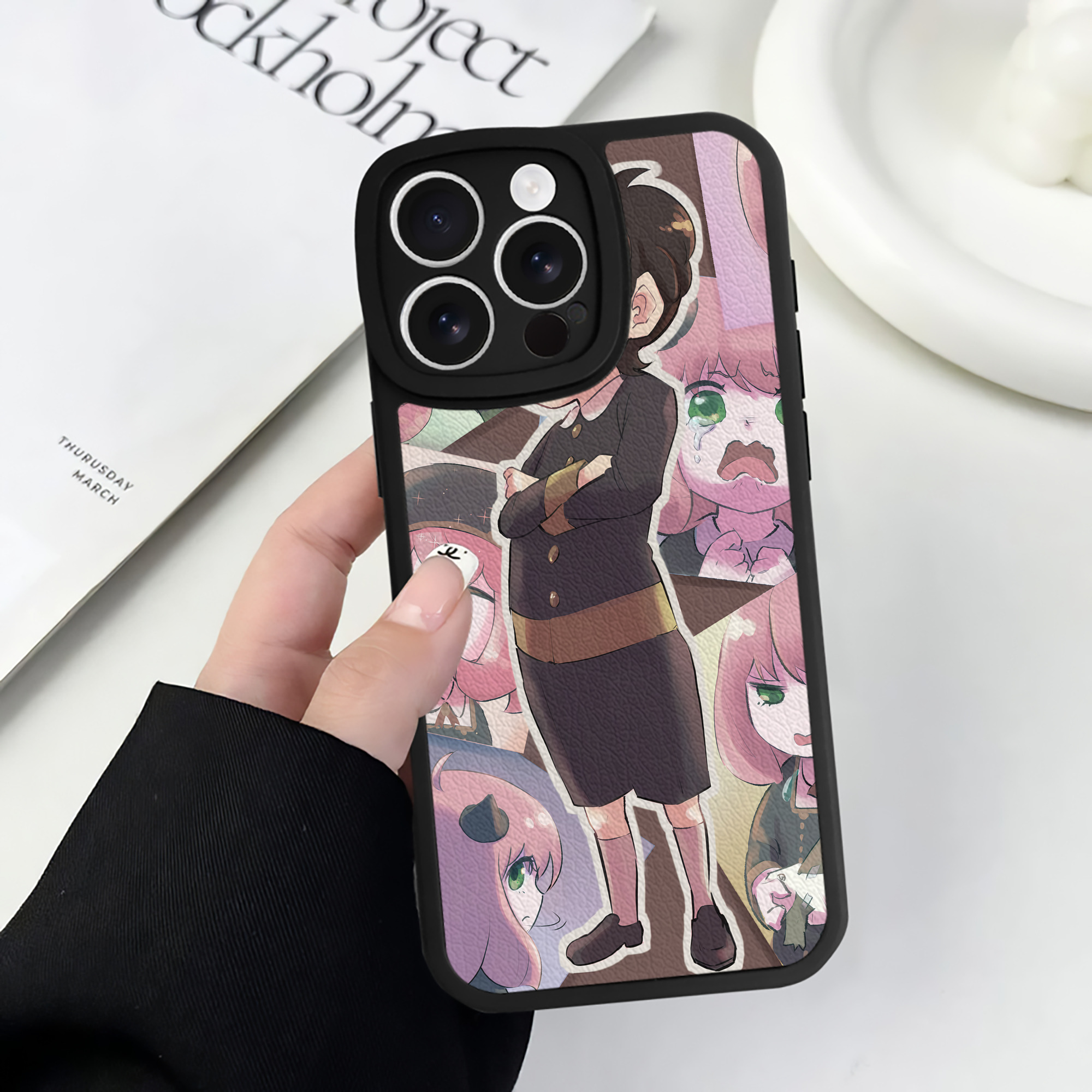 （画像用） SPY×FAMILY间谍家家酒 【iPhone 16シリーズ対応】シリコンスマホケース（レザー調） 材質：シリコン
